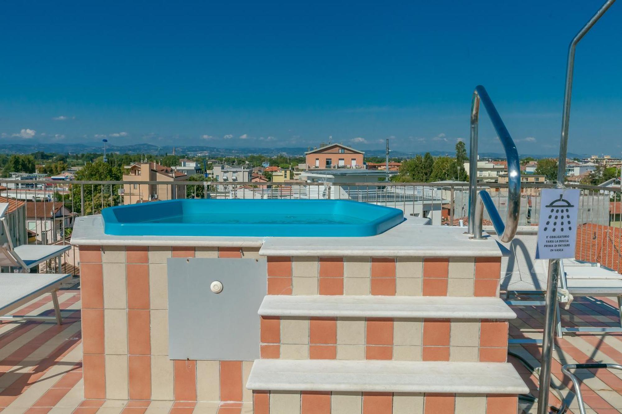 Hotel Nordic Bellaria-Igea Marina Bagian luar foto