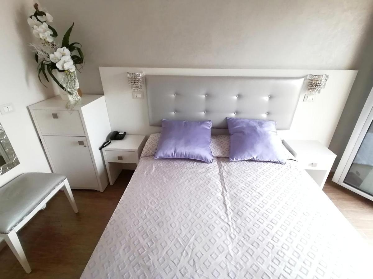 Hotel Nordic Bellaria-Igea Marina Bagian luar foto
