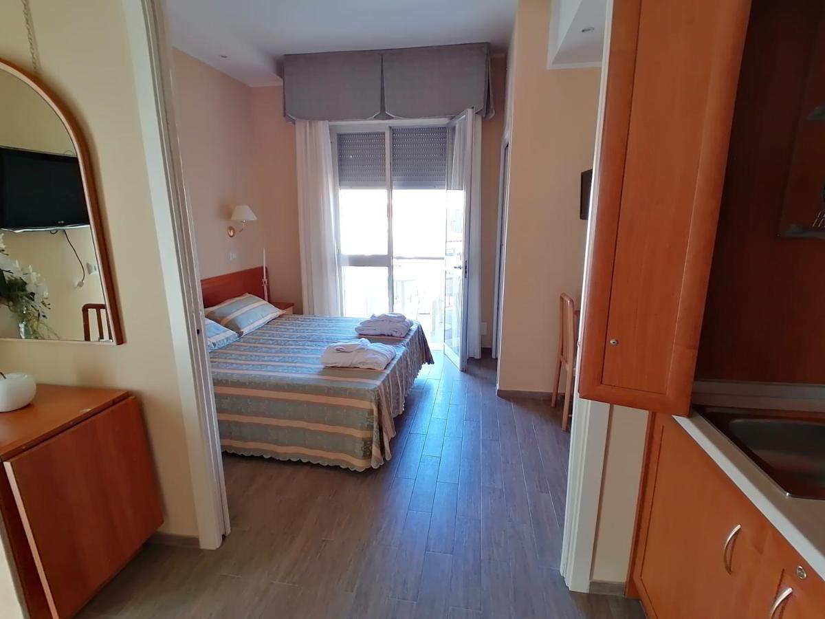 Hotel Nordic Bellaria-Igea Marina Bagian luar foto