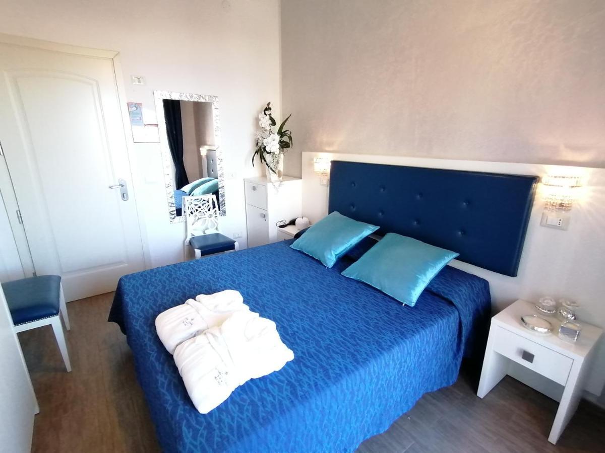 Hotel Nordic Bellaria-Igea Marina Bagian luar foto